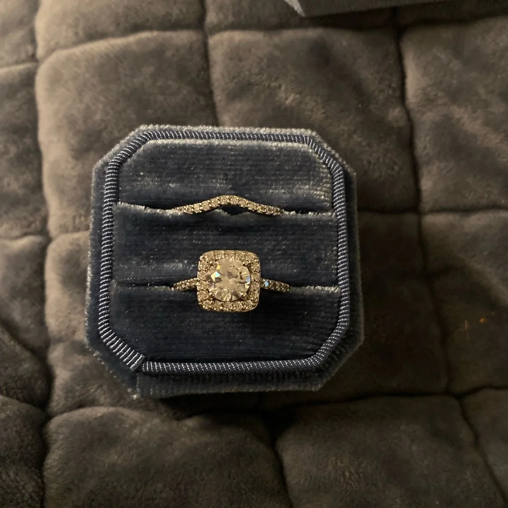 Lab created diamond Engagement Set - Picture 2 of 4